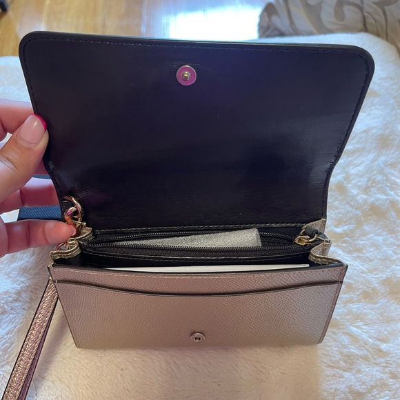 Coach Metallic Gold Clutch/Wristlet - Picture 2 of 6